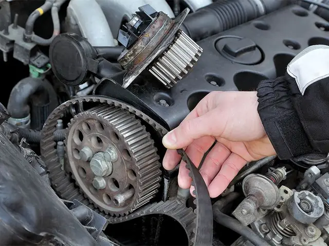 6.4. Mẹo Bảo Dưỡng Dây Curoa Mitsubishi