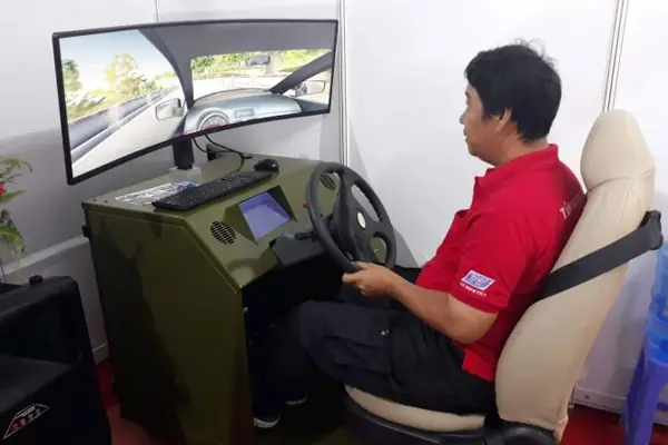 Hướng Dẫn Thi Sát Hạch Mô Phỏng Trên Cabin 3d Hướng Dẫn Thi Sát Hạch Mô Phỏng Trên Cabin 3d