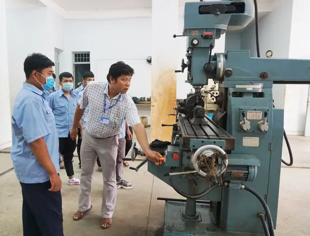 Dạy Nghề Sửa Xe Ô Tô Ở Tây Ninh