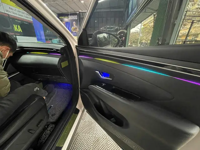 3.3. Các Loại Led Nội Thất Ô Tô Phổ Biến