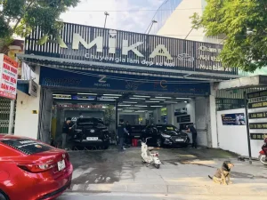 Giới Thiệu Về Dịch Vụ Dán Nóc Đen Xe Tại Amika Nam Định