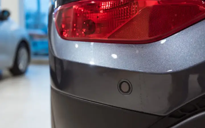 Thông Số Kỹ Thuật Của Bộ Thiết Bị Cảm Biến Lùi 8 Mắt Zestech