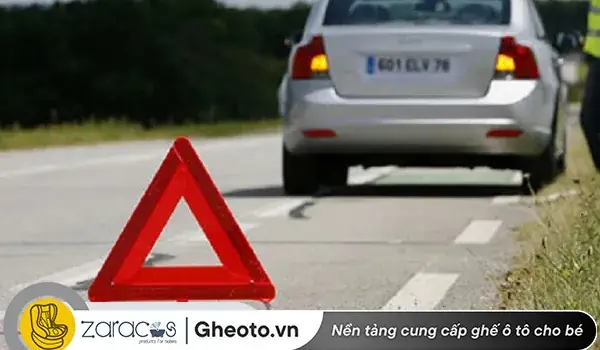 Bật Đèn Hazard Có Làm Hết Bình Ắc Quy Không ?