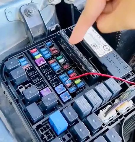 Dải Led Ánh Sáng Đèn Daylight 12v Phù Hợp Dán Capo Cốp Xe Hiệu Ứng Ánh Sáng Tích Hợp Khi Bật Điện