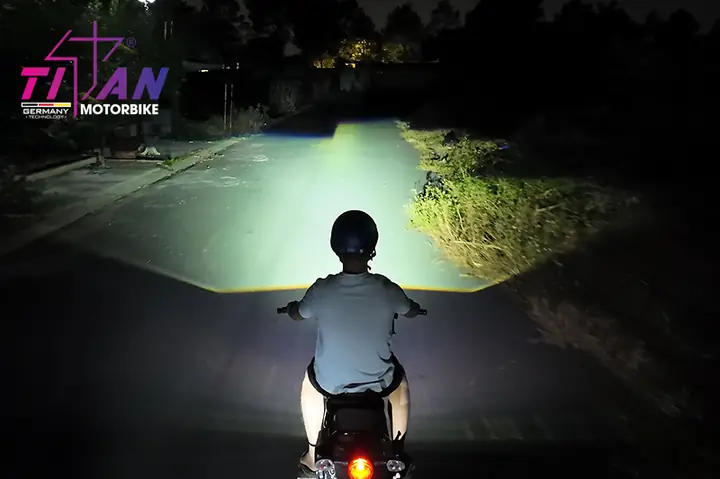 Đèn Led Xe Ô Tô Mô Tô Xe Máy