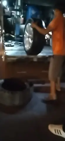 Vá Lốp Ô Tô Nam Từ Liêmxe Con, Xe Tải Hà Nội 24/7 Luôn Túc Trực Làm Lốp Lưu Động 24h