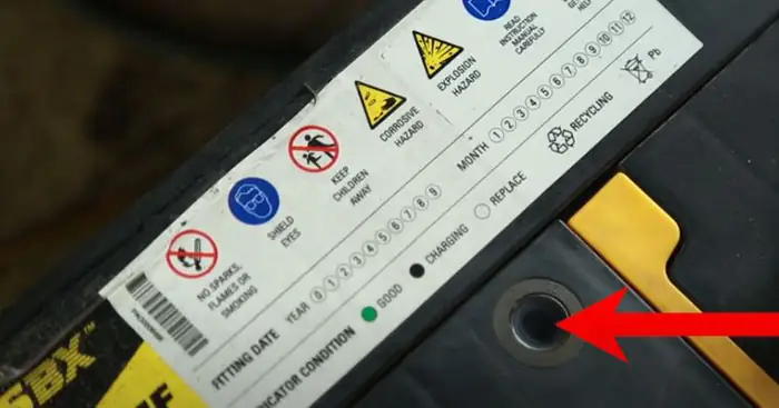 Phân Biệt Ắc Quy Yếu Điện Và Ắc Quy Sắp Hỏng