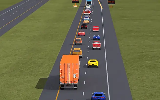 Ô Tô Nhập Làn, Tranh Đường Với Ô Tô Khác, Xe Máy Lại Là Người Chịu Họa - Ảnh 1.