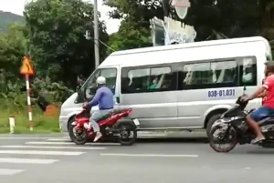 Chấn Chỉnh Hoạt Động Chở Khách Trên Núi Cấm