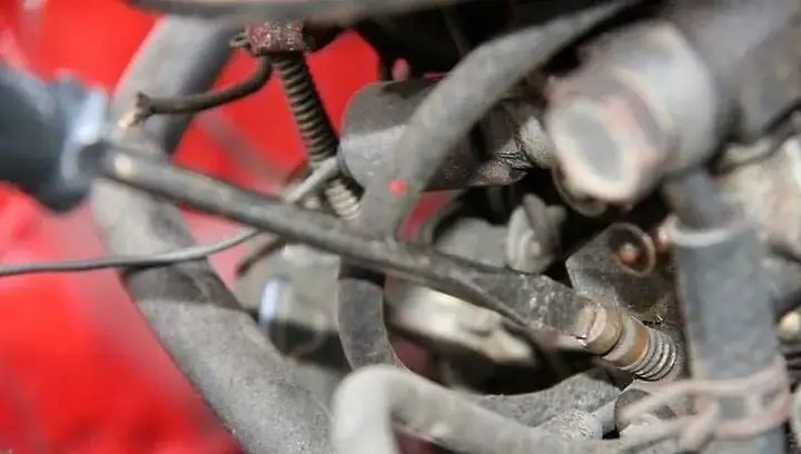 Điều Chỉnh Mứcxăng Trên Xe Ô Tô