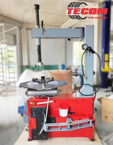 Hình Ảnh Máy Ra Vào Lốp Tc-920