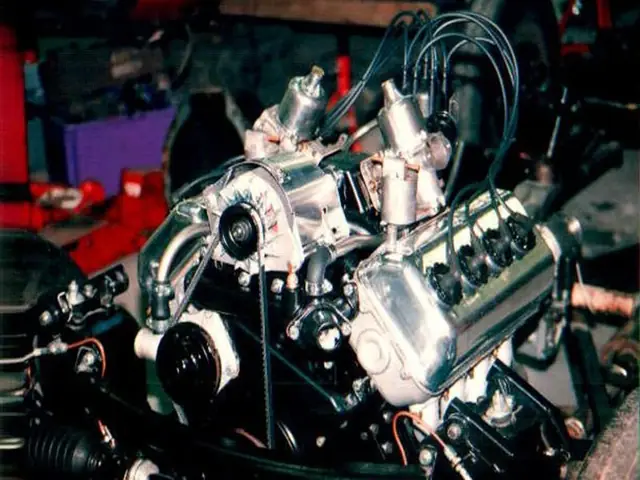 Nguyên Nhân Gây Bó Máy Trên Xe Ô Tô Mà Các Chủ Xe Cần Biết