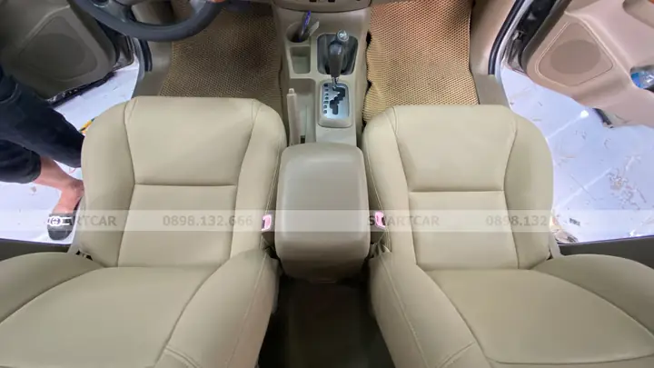 Điểm Nổi Bật Của Bọc Ghế Toyota Fortuner Kem