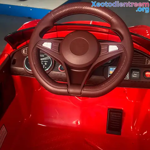 Cấu Tạo Và Tính Năng Nổi Bật Của Mẫu Xe Oto Điện Cho Bé Fb-6676: