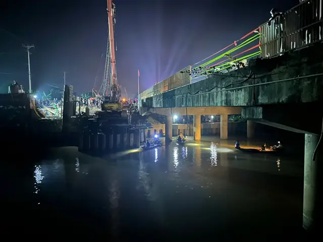 Vu Oto Lao Xuong Song O Nghe An, Da Co 3 Nguoi Tu Vong Hinh Anh 1