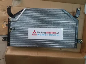 Dàn Nóng Xe Mitsubishi Jolie