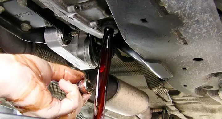 3. Nhớt Hộp Số Xpander Bao Lâu Thì Thay? (chu Kỳ & Lời Khuyên Từ Chuyên Gia)