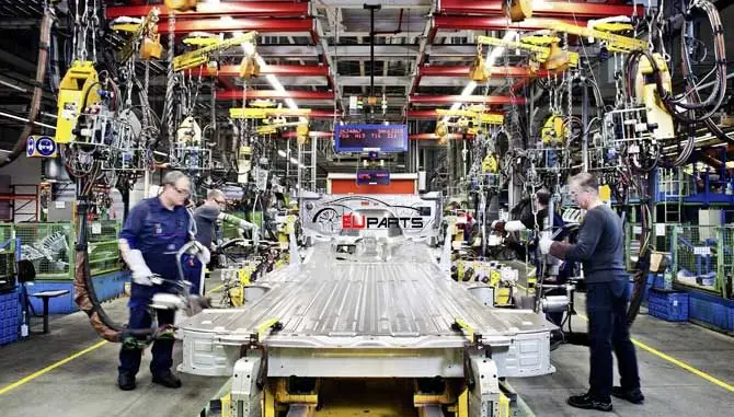 Phụ Tùng Mercedes 2020