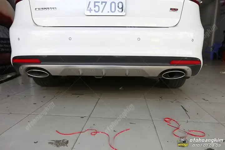 Ii. Hình Thực Tế Lip Chia Pô Trên Ô Tô