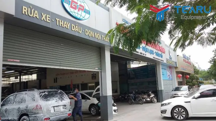Garage Giải Phóng