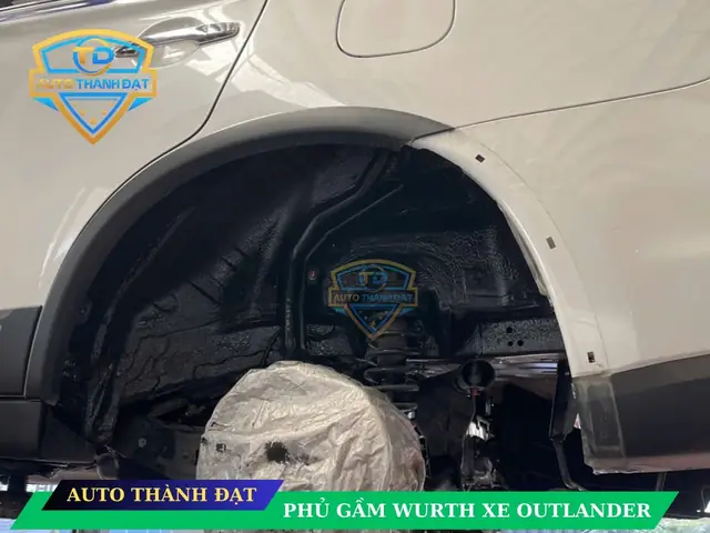 Có Nên Phủ Gầm Xe Outlander ?