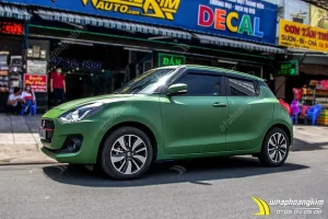 1. Dán Đổi Màu Xanh Quân Đội Mờ Suzuki Swift