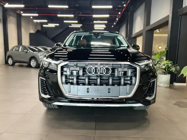 Ngoáº¡i Tháº¥t Xe Audi Q7â 2025