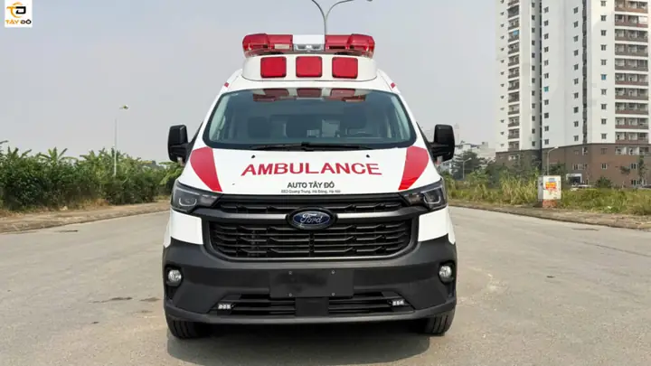 Tổng Quan Về Xe Cứu Thương Ford Transit