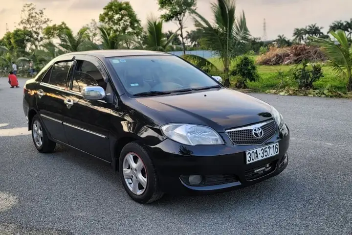 Kiểm Tra Nội & Ngoại Thất