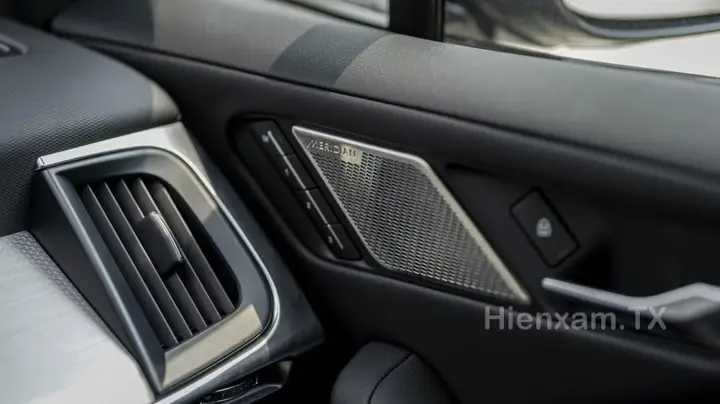 Nội Thất Jaguar I-pace: Nhiều Chi Tiết Tinh Tế Đến Bất Ngờ