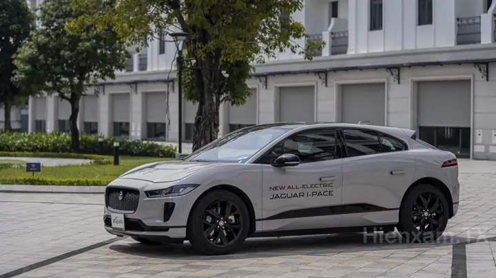Ngoại Thất Jaguar I-pace: Thiết Kế Khác Biệt Với Những Đường Nét Khí Động Học Cao