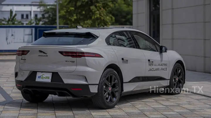 Ngoại Thất Jaguar I-pace: Thiết Kế Khác Biệt Với Những Đường Nét Khí Động Học Cao