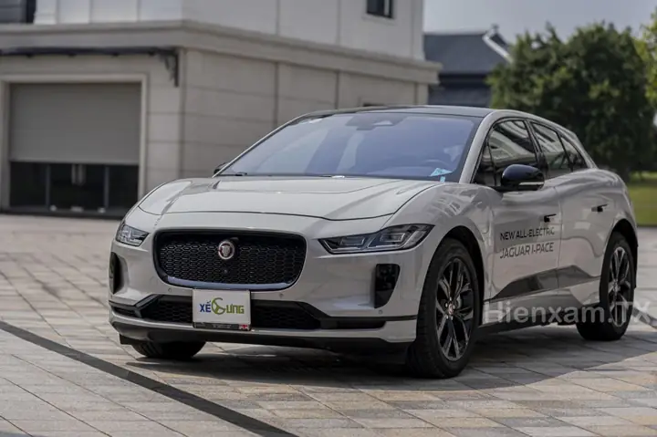 Ngoại Thất Jaguar I-pace: Thiết Kế Khác Biệt Với Những Đường Nét Khí Động Học Cao