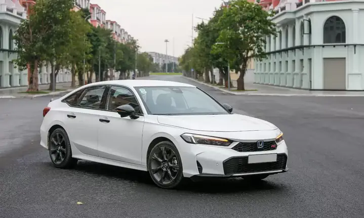 Gia Xe Ô Tô Honda Tha Ng 11