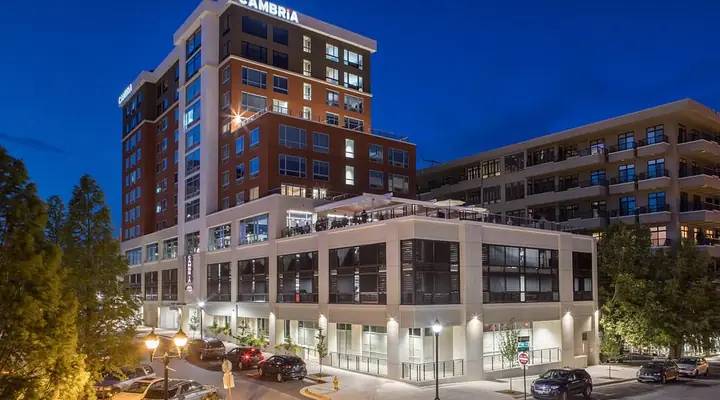 Cập Nhật Giá Xe Ô Tô Khách Universe Ngt Đời 2012 Chi Tiết Nhất