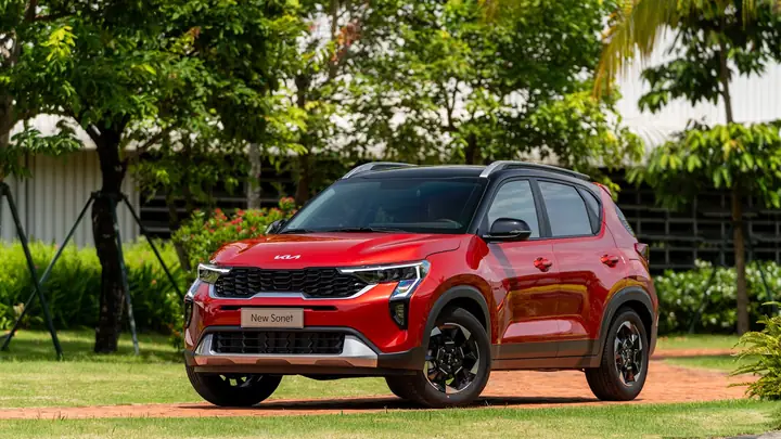 Phân Khúc Suv Hạng A Hiện Đang Chứng Kiến Sự Cạnh Tranh Khốc Giữa Bộ Ba Mẫu Xe Hyundai Venue, Toyota Raize Và Kia Sonet. Tuy Nhiên, Hyundai Venue Tỏ Ra Thắng Thế Hơn Hai Đối Thủ Còn Lại Nhờ Thiết Kế Nhỏ Gọn, Cứng Cáp Và Một Động Cơ Mạnh Mẽ.