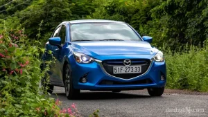 Giá Xe Ô Tô Mazda 2s 2015