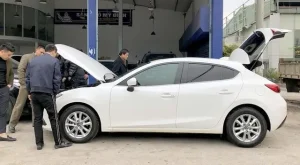 Rất Hiếm Khách Hàng Đến Xem Xe Cũ Dịp Này - Ảnh: Hoàng Cường