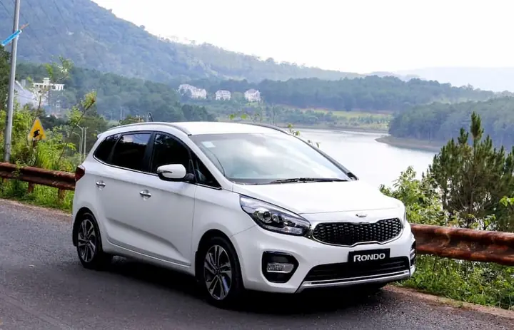 Giá Xe Ô Tô Tại Đà Nẵng: Bảng Giá Mới Nhất, Mẹo Mua Xe Tiết Kiệm Và Uy Tín