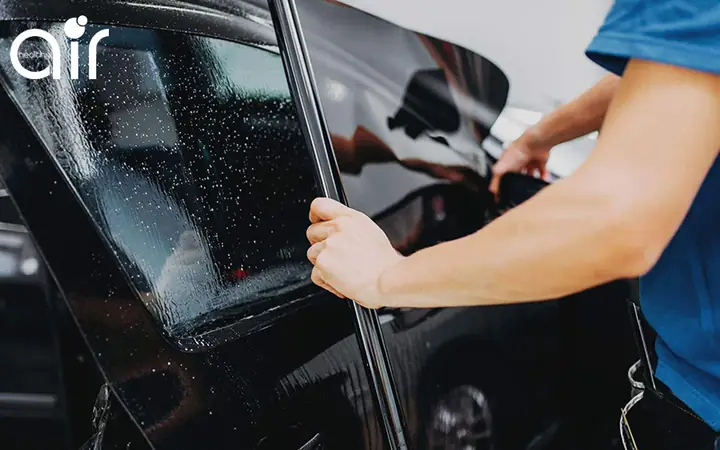 Dán Phim Cách Nhiệt Để Làm Mát Ô Tô Dưới Trời Nắng Nóng