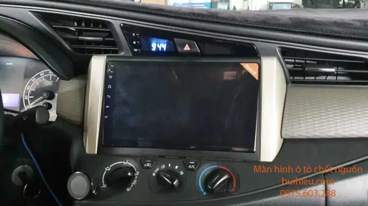 1. Đầu Màn Hình Ô Tô Không Lên Nguồn.