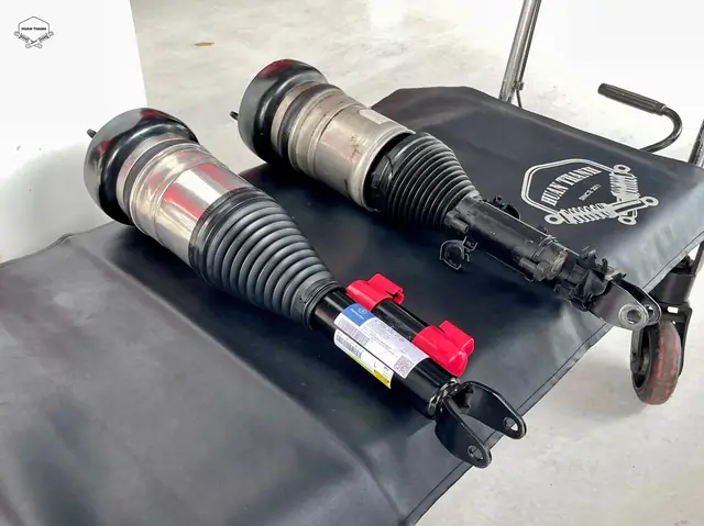 2. Giảm Xóc Thích Ứng (adaptive Suspension)