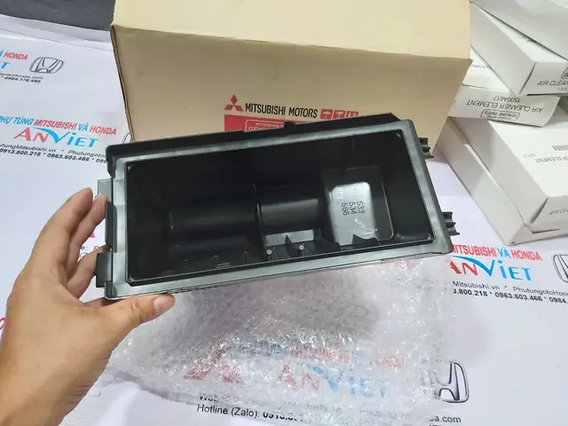 Quyền Lợi Của Khách Hàng Khi Mua Nắp Bầu Lọc Gió Xe Attrage Tại Phụ Tùng Mitsubishi An Việt: