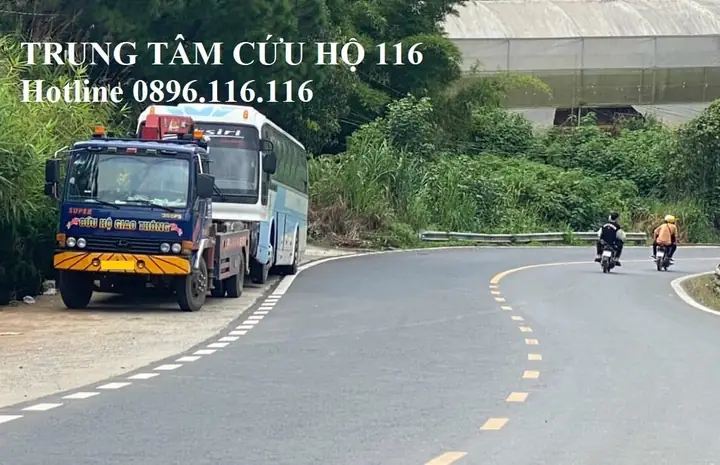 1. Hình Ảnh Xe Cứu Hộ Giao Thông Tại Trung Tâm Cứu Hộ 116