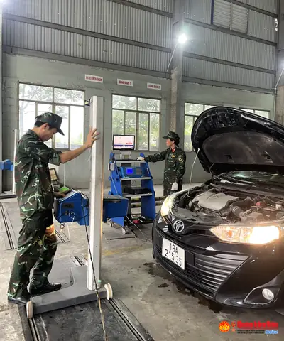 Hình Ảnh Kiểm Định Xe Ô Tô Quân Sự