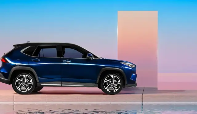 Hình Ảnh Xe Ô Tô Yaris: Chi Tiết Ngoại Thất Và Nội Thất