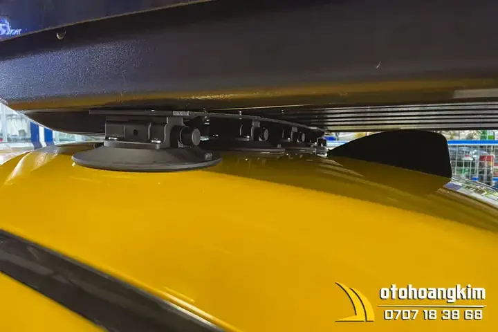 2. Đặc Điểm Nổi Bật Của Hộp Đựng Đồ Trên Nóc Xe Hãng Shiturui