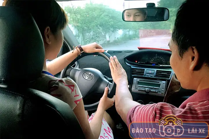 Hoc Lai Xe O To Tai Ha Noi