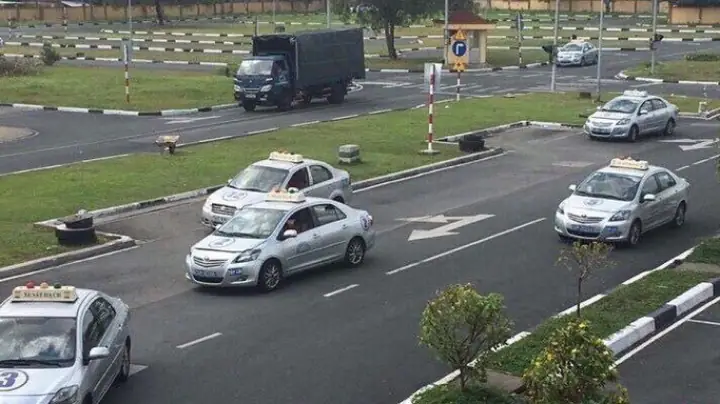 Học Lái Xe Ô Tô Ở Đâu Quận 2? Top 5 Trung Tâm Uy Tín