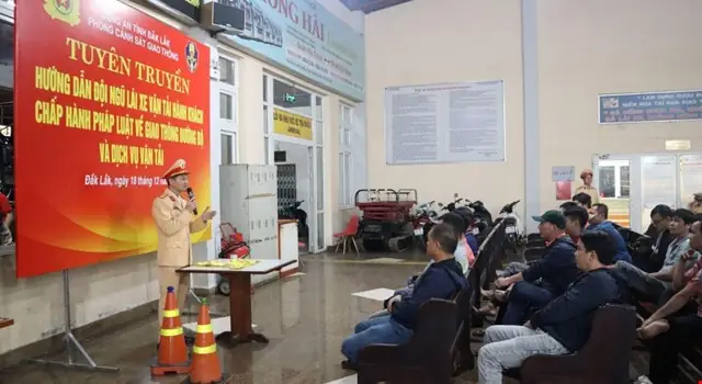 Học Lái Xe Ô Tô Vinasme